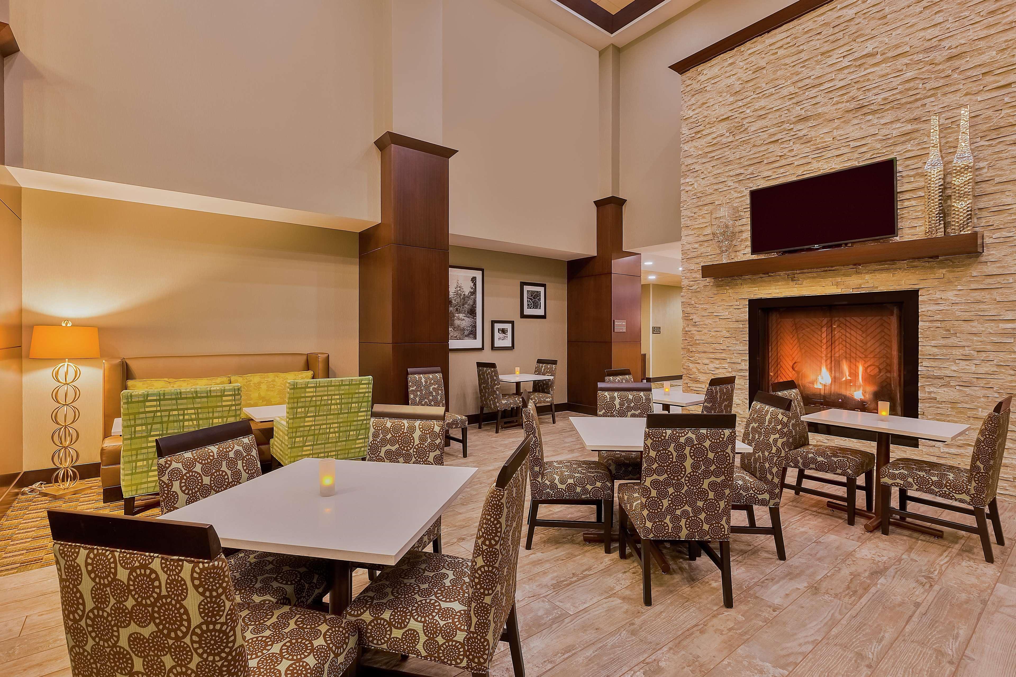 Hampton Inn & Suites Bend Εξωτερικό φωτογραφία