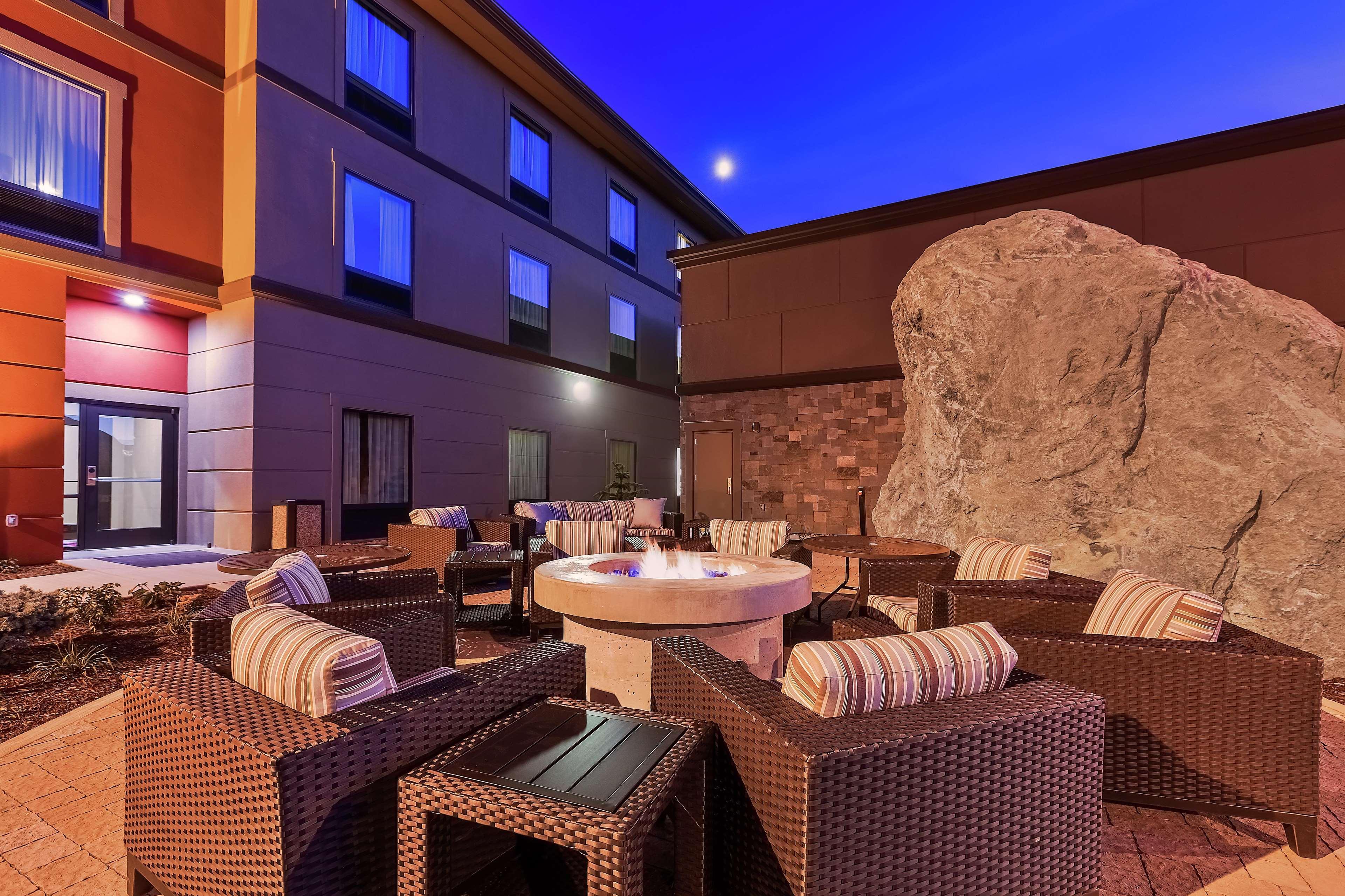Hampton Inn & Suites Bend Εξωτερικό φωτογραφία